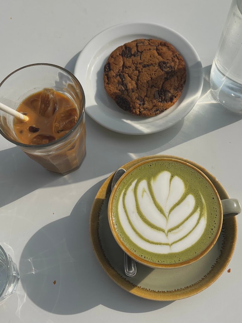 One B Coffee House {Cotham Hill} specialty coffee shop in Bristol - photo 2