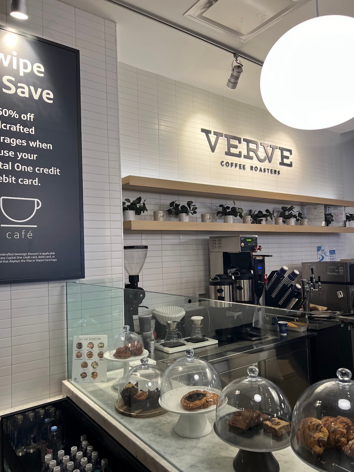 Verve Coffee Roasters specialty coffee shop in Washington, D.C. - photo 3