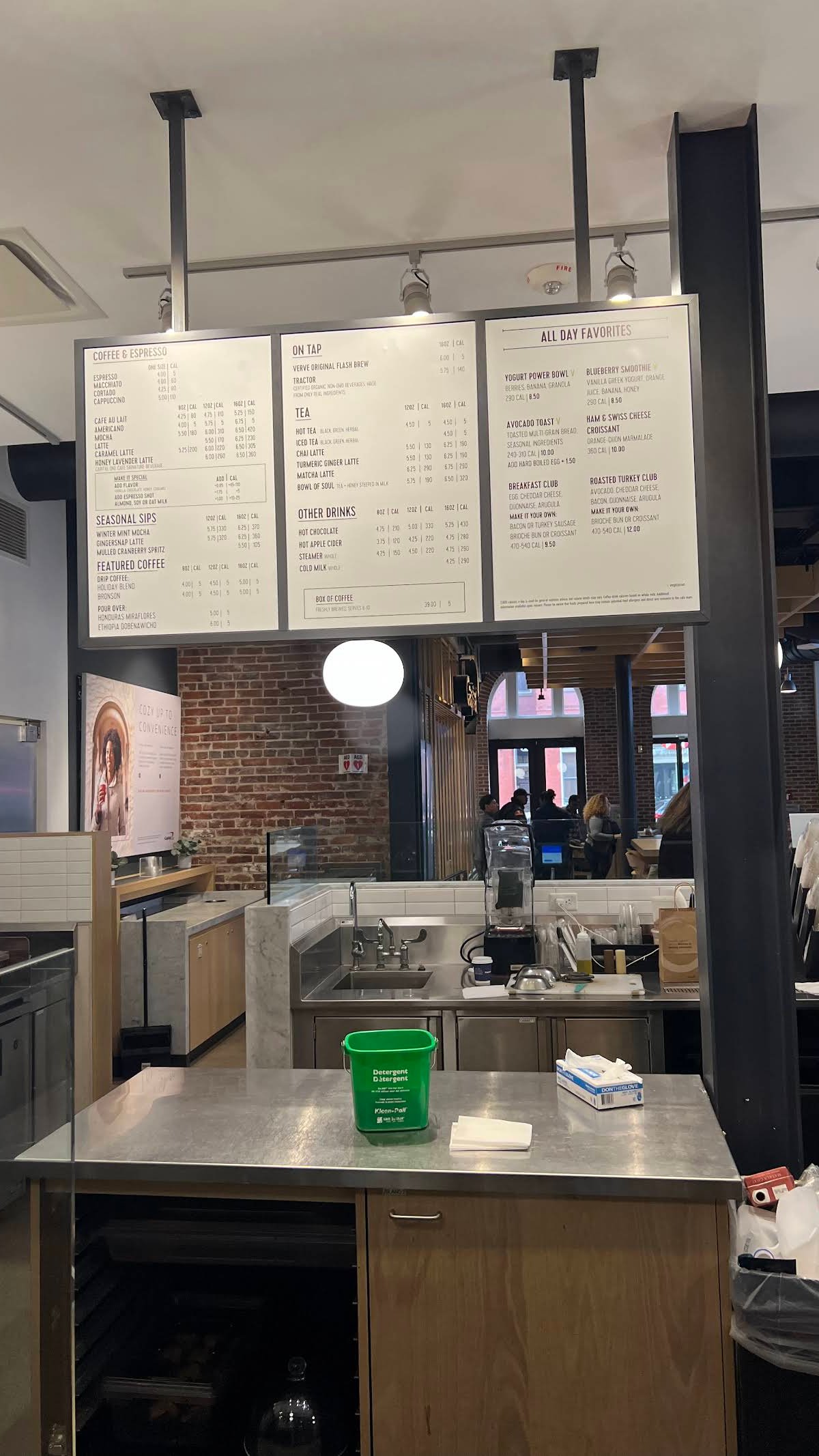 Verve Coffee Roasters specialty coffee shop in Washington, D.C. - photo 10