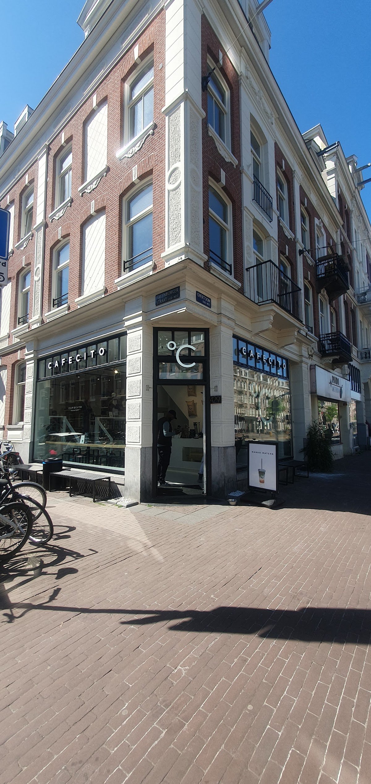 Cafecito Overtoom | Specialty Coffee & Matcha specialty coffee shop in Amsterdam - photo 2
