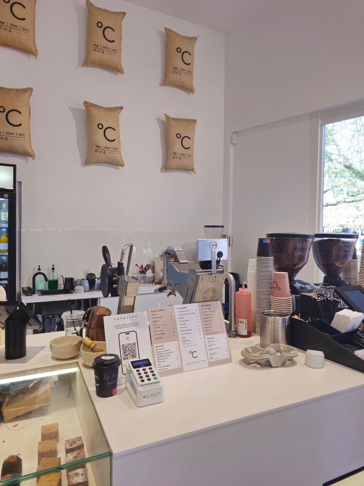 Cafecito Overtoom | Specialty Coffee & Matcha specialty coffee shop in Amsterdam - photo 4