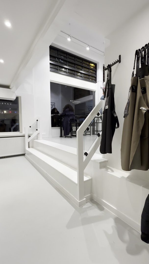 Cafecito Overtoom | Specialty Coffee & Matcha specialty coffee shop in Amsterdam - photo 9