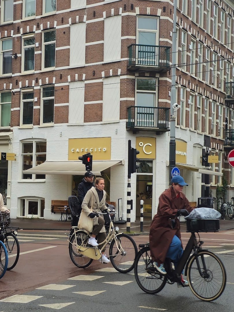 Cafecito Overtoom | Specialty Coffee & Matcha specialty coffee shop in Amsterdam - photo 10