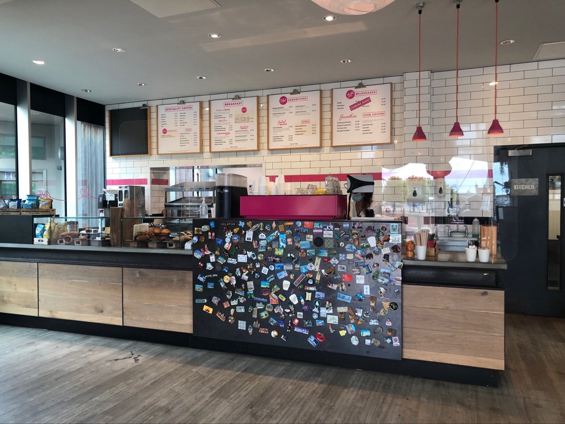 Double Puc Cafe & Catering specialty coffee shop in Bristol - photo 2