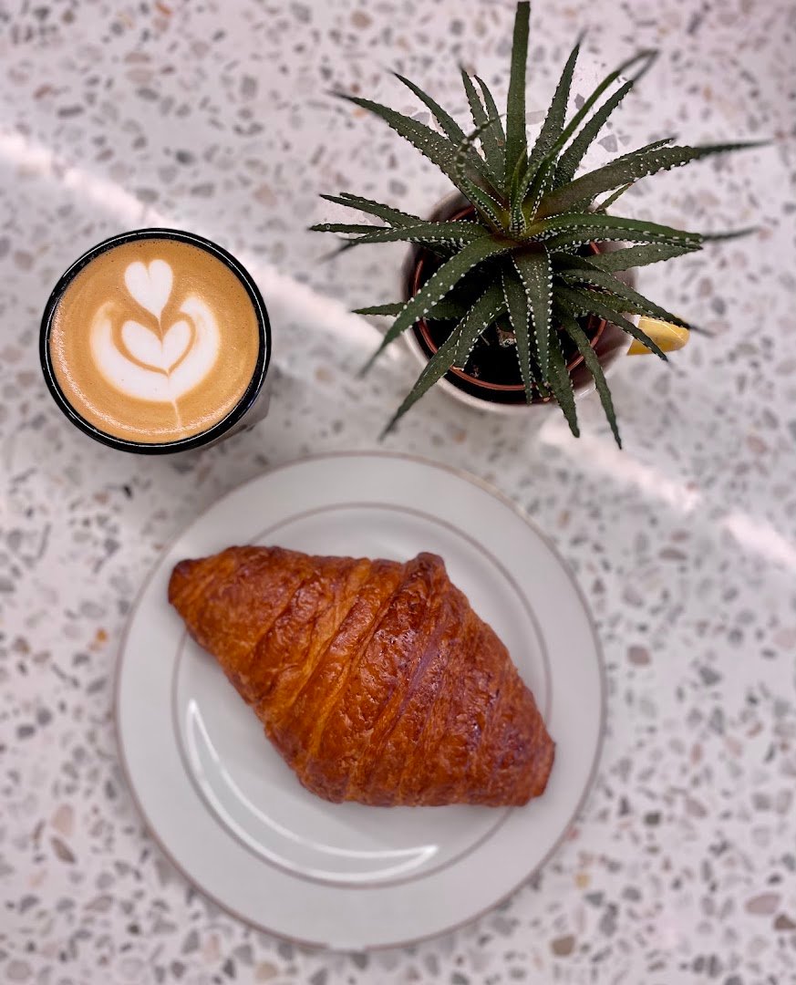 Coffee at Café Éclair, specialty coffee shop in Montreal