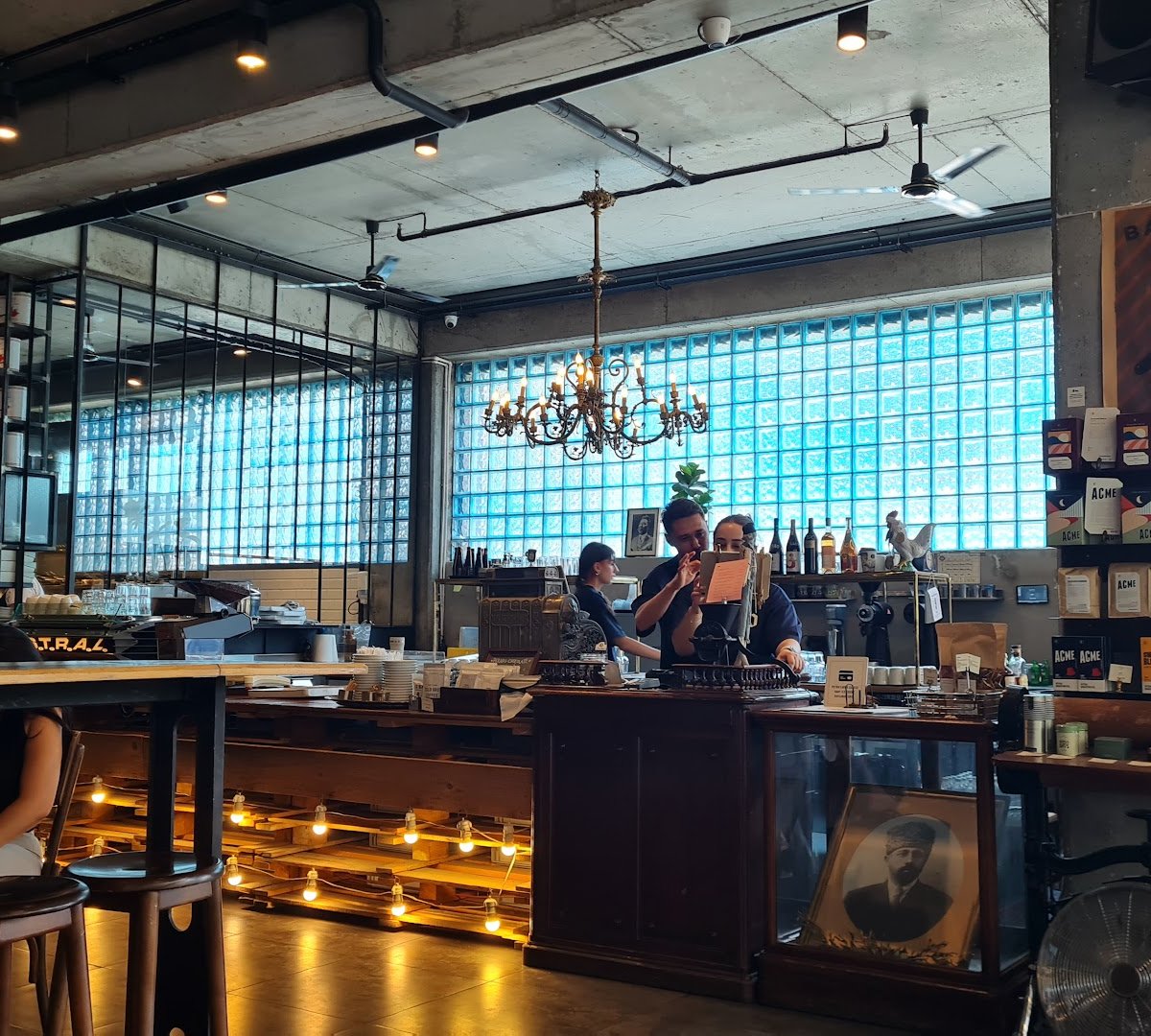 Petra Roasting Co. specialty coffee shop in Istanbul - photo 8