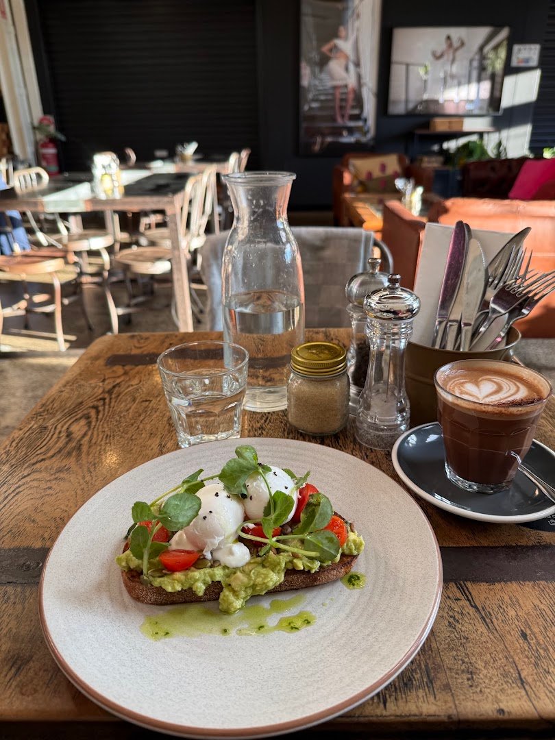 Bay Ten Espresso specialty coffee shop in Sydney - photo 6