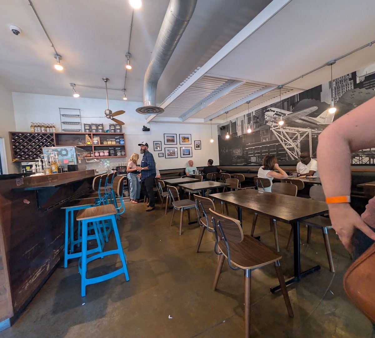 The Roasterie Brookside Café specialty coffee shop in Kansas City - photo 8
