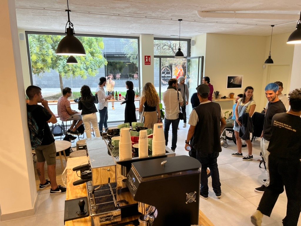 Abyss Coffee Roasters specialty coffee shop in Barcelona - photo 13