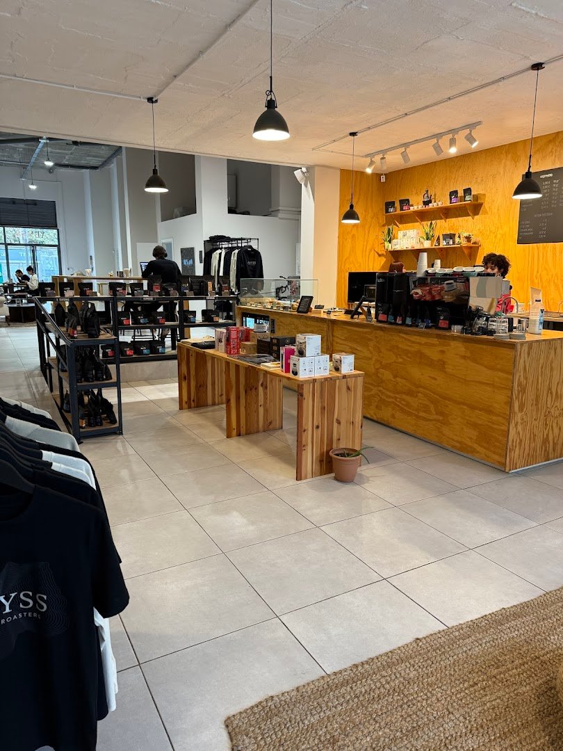 Abyss Coffee Roasters specialty coffee shop in Barcelona - photo 14