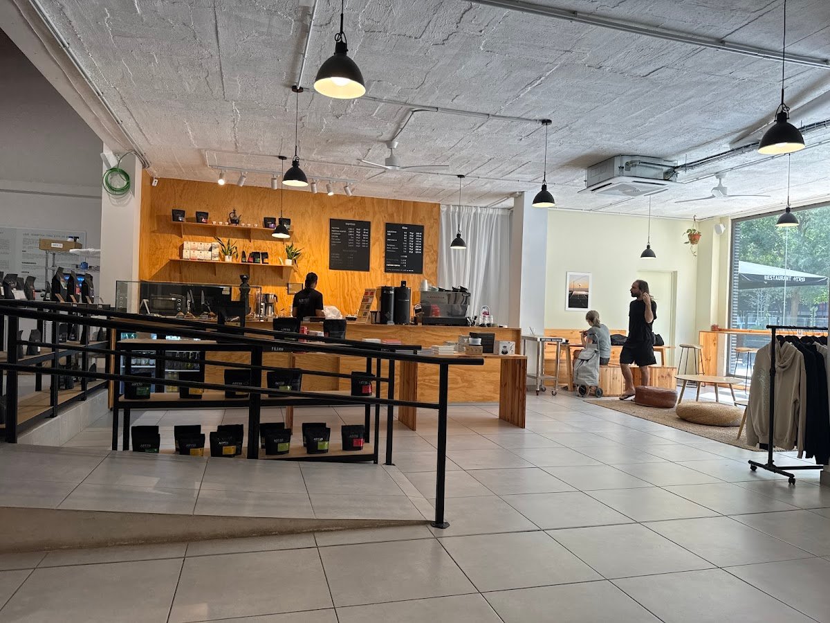 Abyss Coffee Roasters specialty coffee shop in Barcelona - photo 3