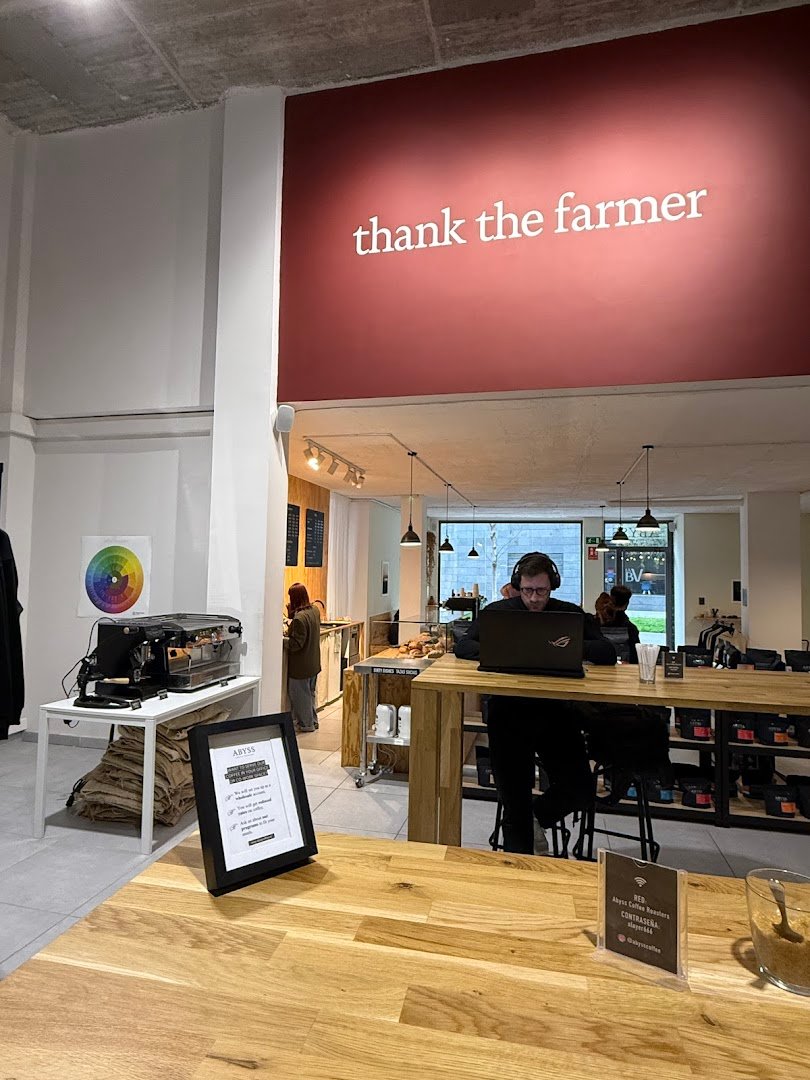 Abyss Coffee Roasters specialty coffee shop in Barcelona - photo 10