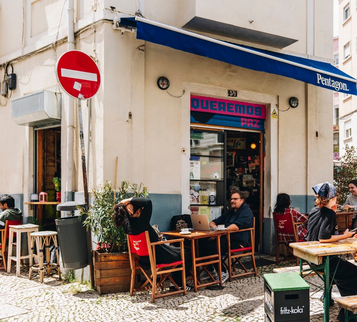 Storefront of PENTAGON - Specialty coffee / Vegetarian food / Natural wine / Affordable art, specialty coffee shop in Lisbon