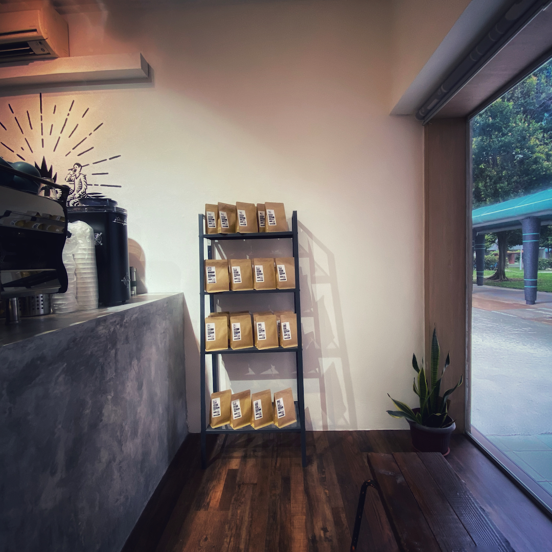 Interior of Round Boy Roasters, specialty coffee shop in Singapore