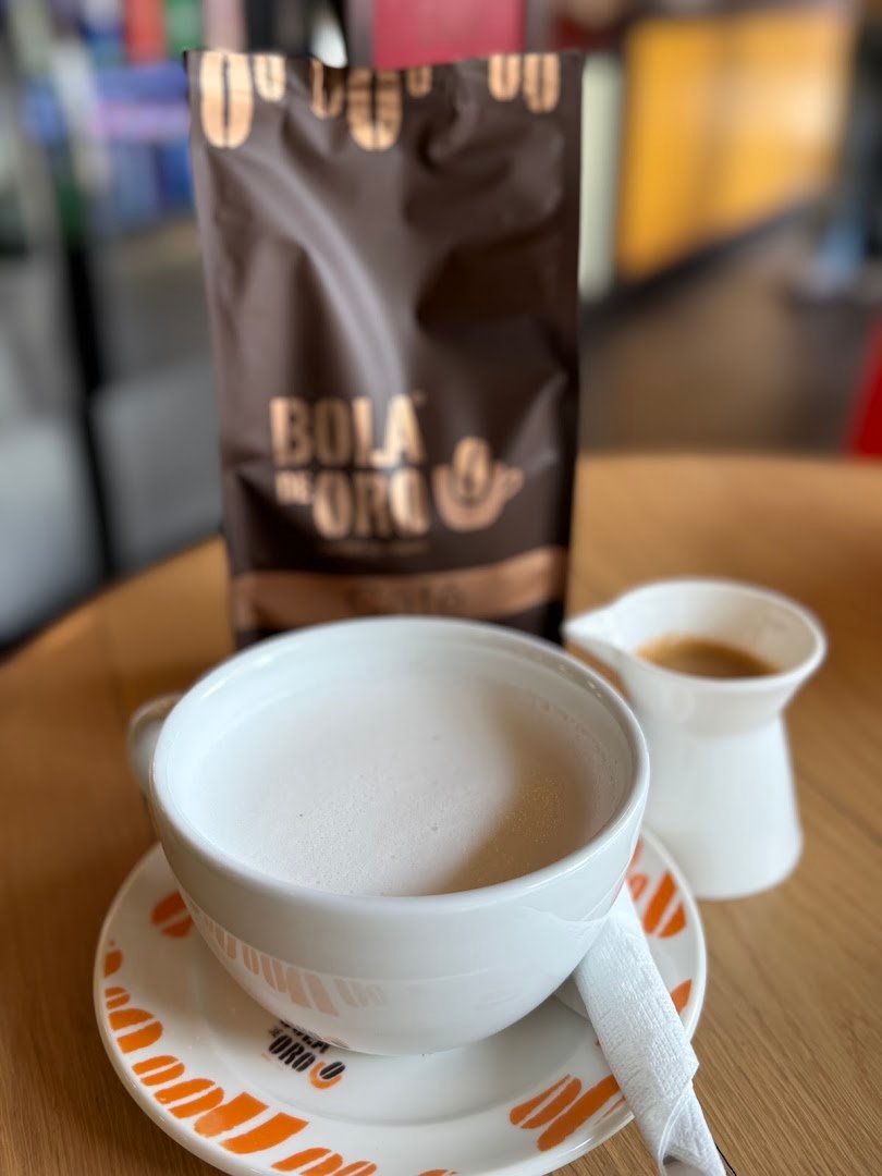 Coffee at Bola de Oro, specialty coffee shop in Mexico City