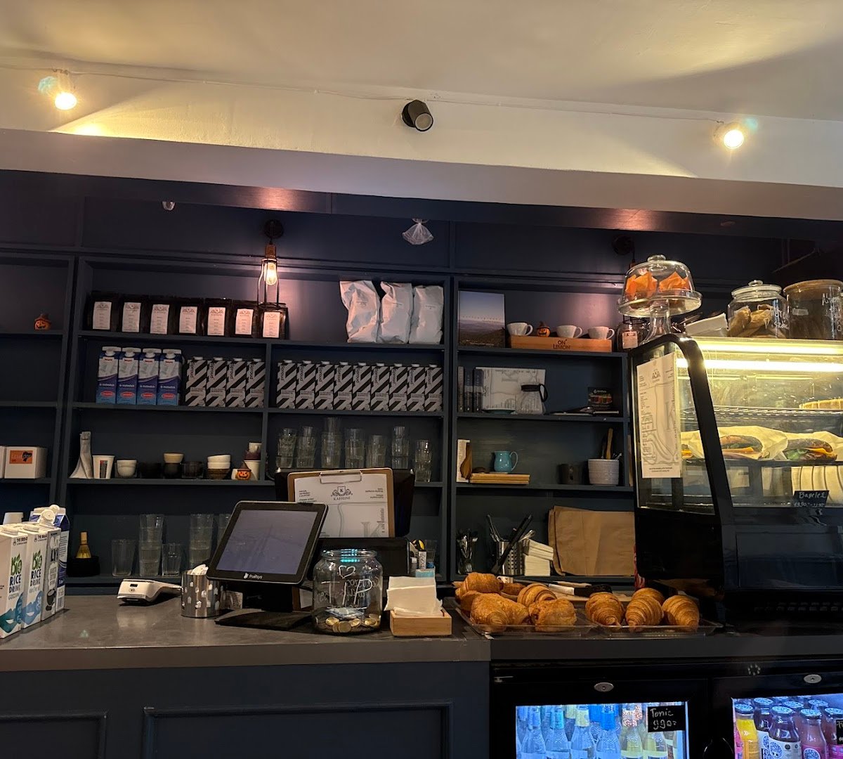 Kaffeine specialty coffee shop in Budapest - photo 7