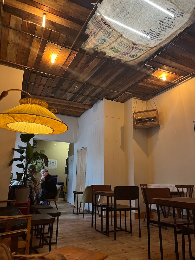 Bergmann Coffee Roastery specialty coffee shop in Berlin - photo 4