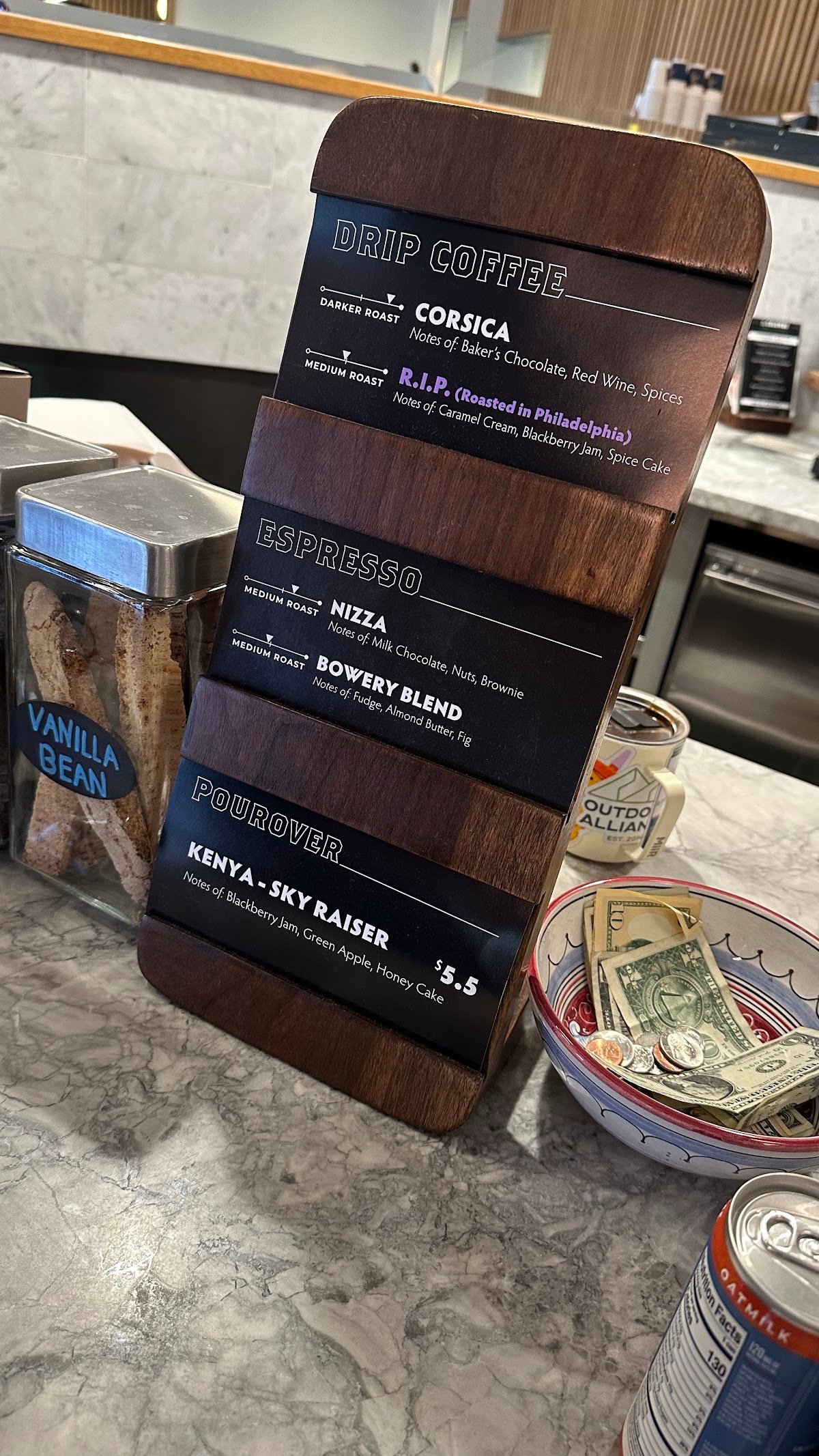 La Colombe Coffee Workshop specialty coffee shop in Washington, D.C. - photo 3