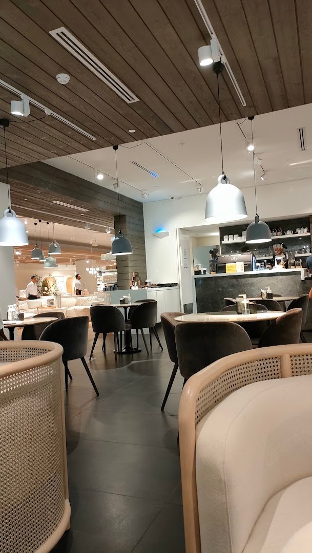 Boon Coffee Mall of Emirates (Crate&Barrel) specialty coffee shop in Dubai - photo 5