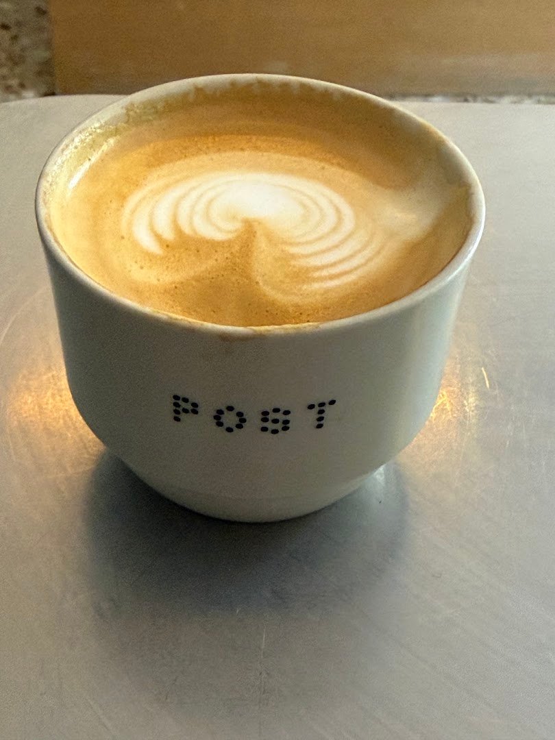 Coffee at post, specialty coffee shop in Mexico City