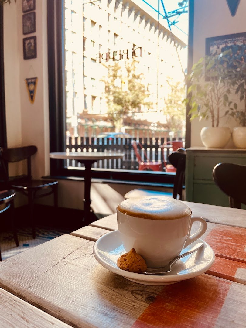 East Van Roasters specialty coffee shop in Vancouver - photo 8