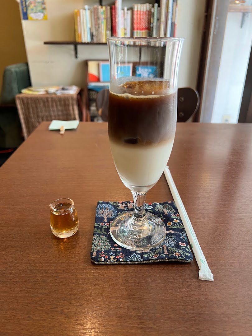 Coffee at COFFEE & ROASTER 2-3, specialty coffee shop in Tokyo