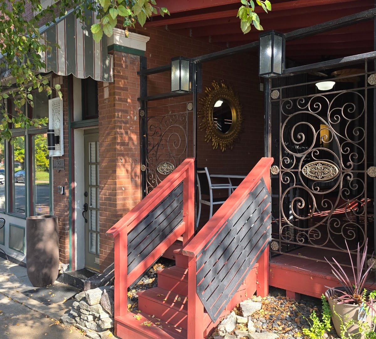 Storefront of Speakeasy Café, specialty coffee shop in St. Louis