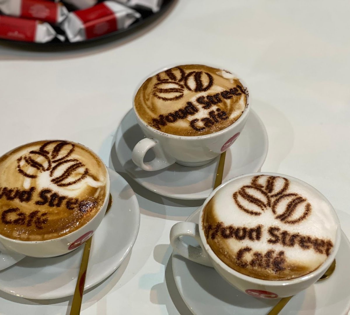 Wood Street Cafe specialty coffee shop in London - photo 4