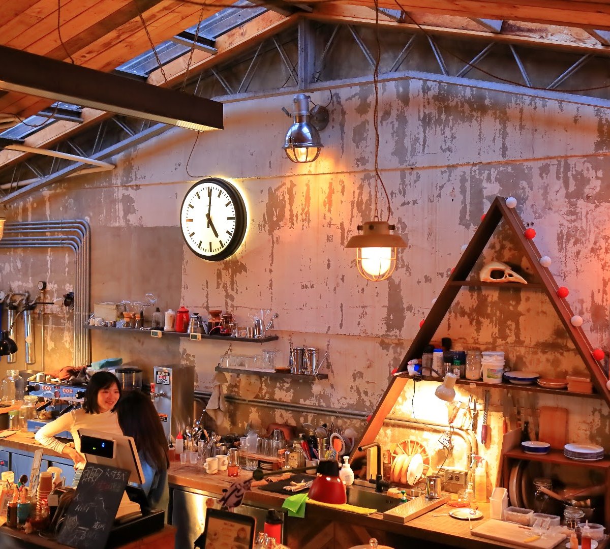 Ruins Coffee Roasters specialty coffee shop in Taipei - photo 2