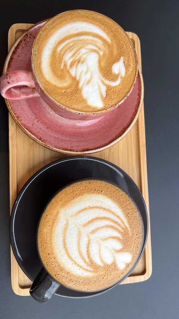Press Cafe specialty coffee shop in London - photo 3