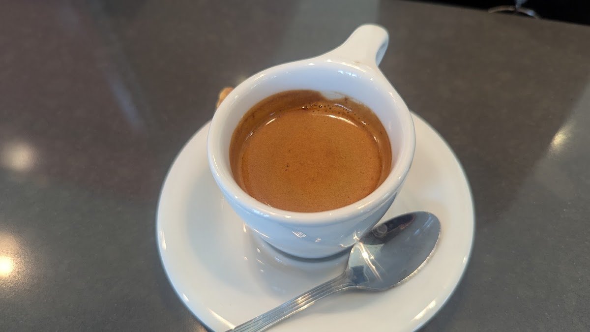 Medici Roasting - Springdale specialty coffee shop in Austin - photo 5