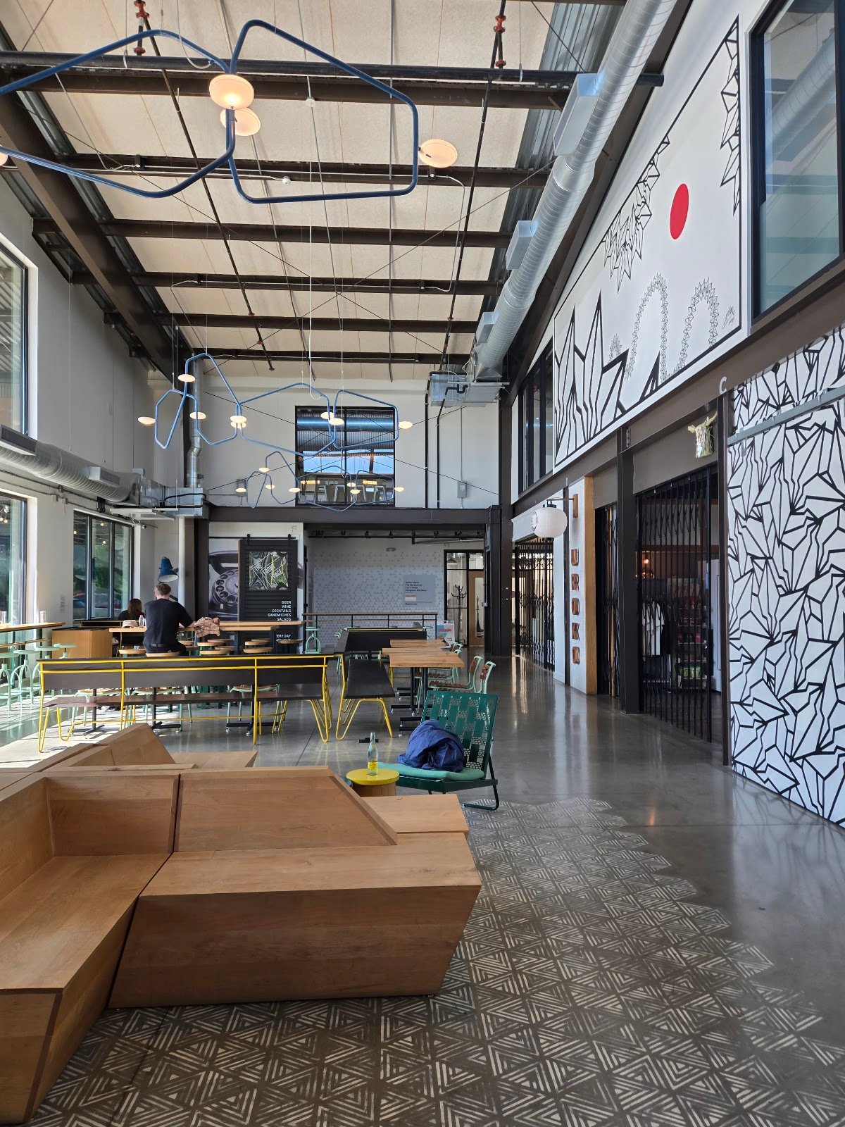 Medici Roasting - Springdale specialty coffee shop in Austin - photo 6