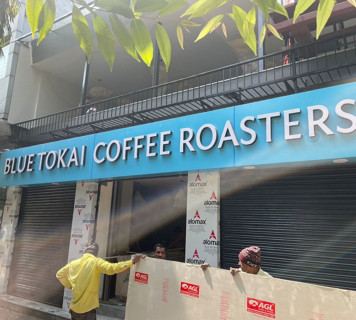 Blue Tokai Coffee Roasters | Defence Colony, Delhi specialty coffee shop in Delhi - photo 8