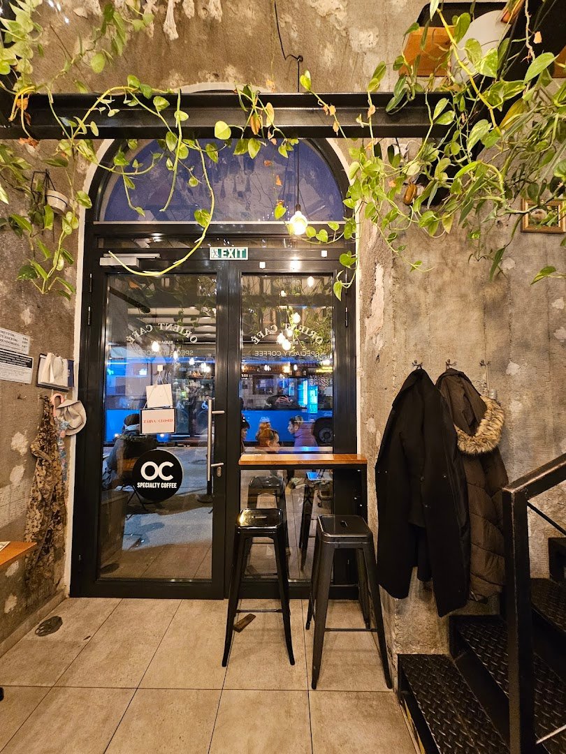 Orient Café Budapest specialty coffee shop in Budapest - photo 7
