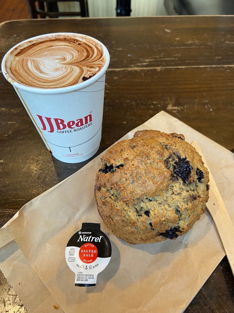 JJ Bean Coffee Roasters specialty coffee shop in Vancouver - photo 7