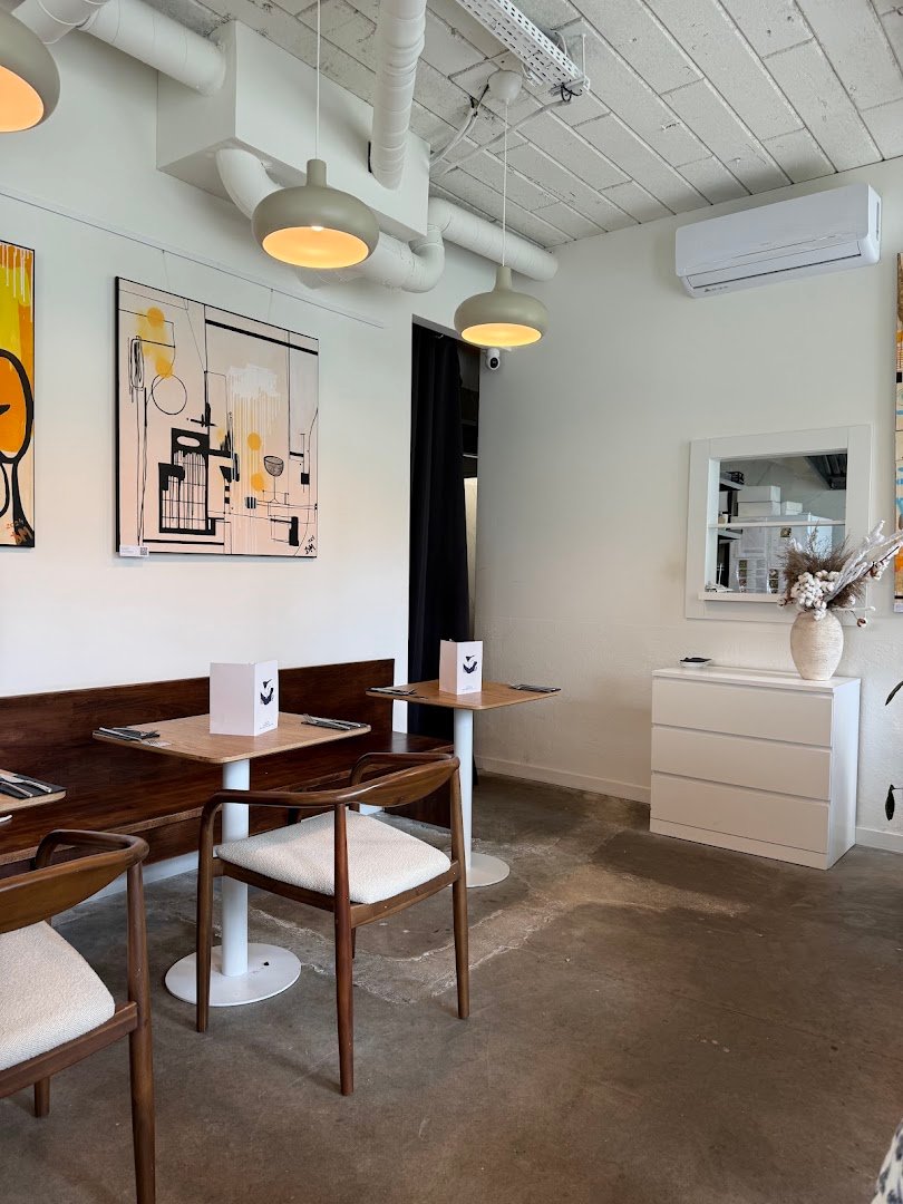 Interior of Vennskap specialty coffee, specialty coffee shop in Warsaw