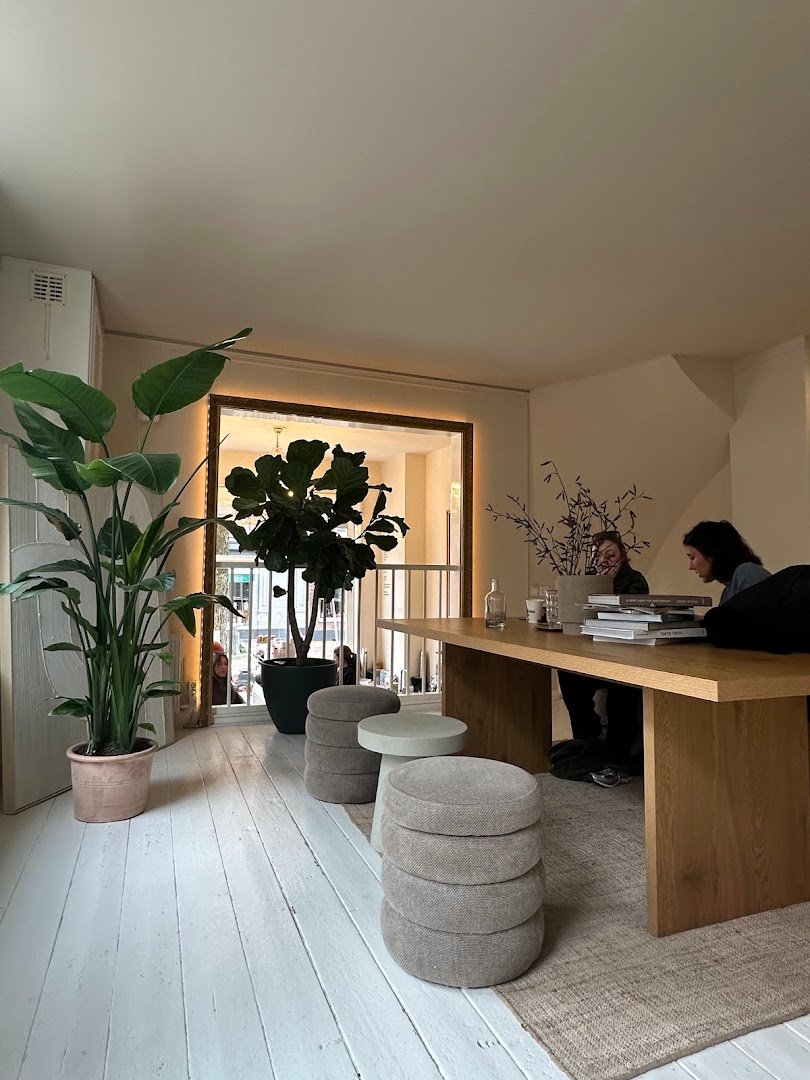 Reload Coffee specialty coffee shop in Amsterdam - photo 14