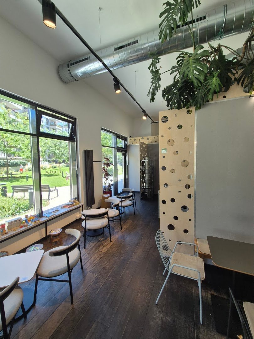 Interior of Vogel Kaffee, specialty coffee shop in Vienna