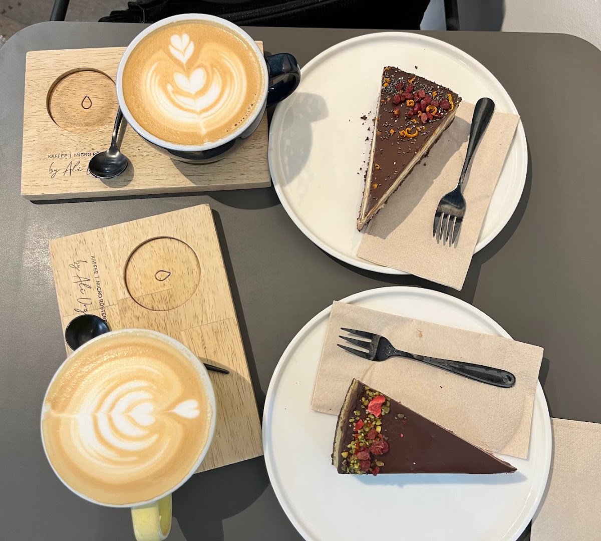 Coffee at Vogel Kaffee, specialty coffee shop in Vienna