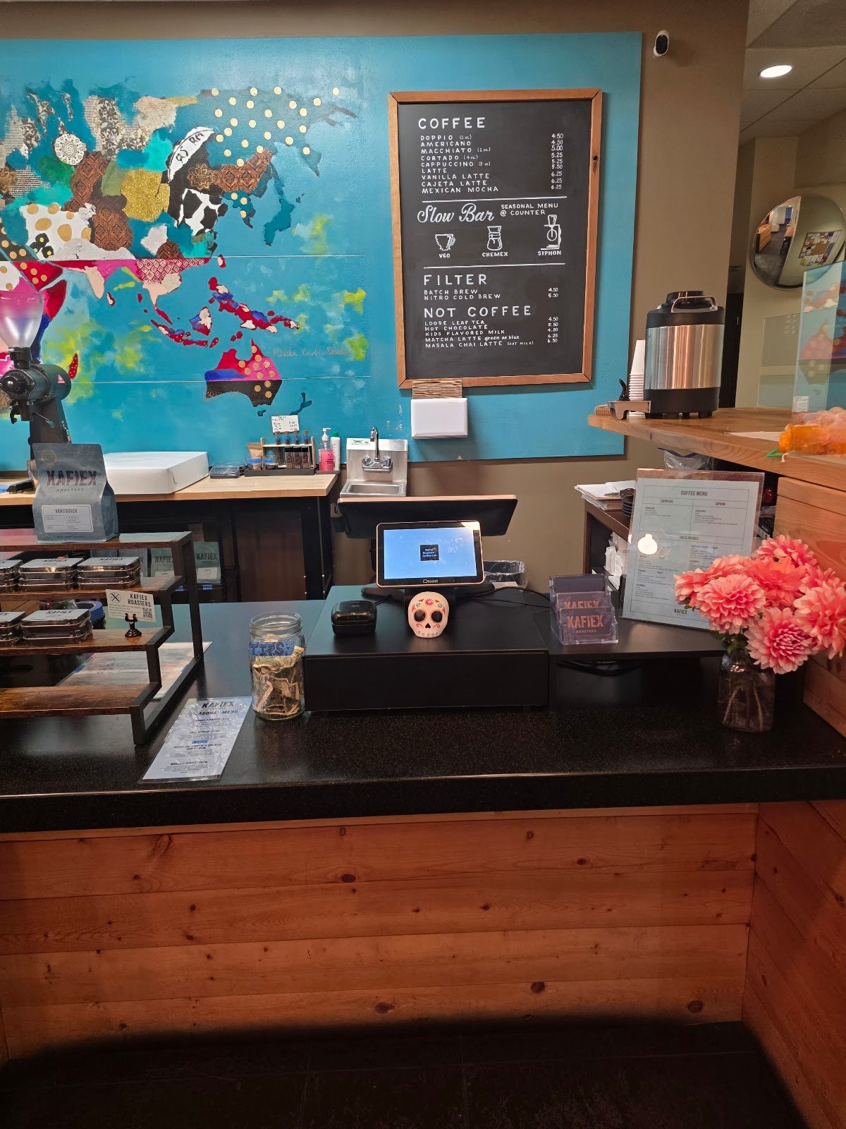 Kafiex Roasters - Coffee Lab specialty coffee shop in Portland - photo 3