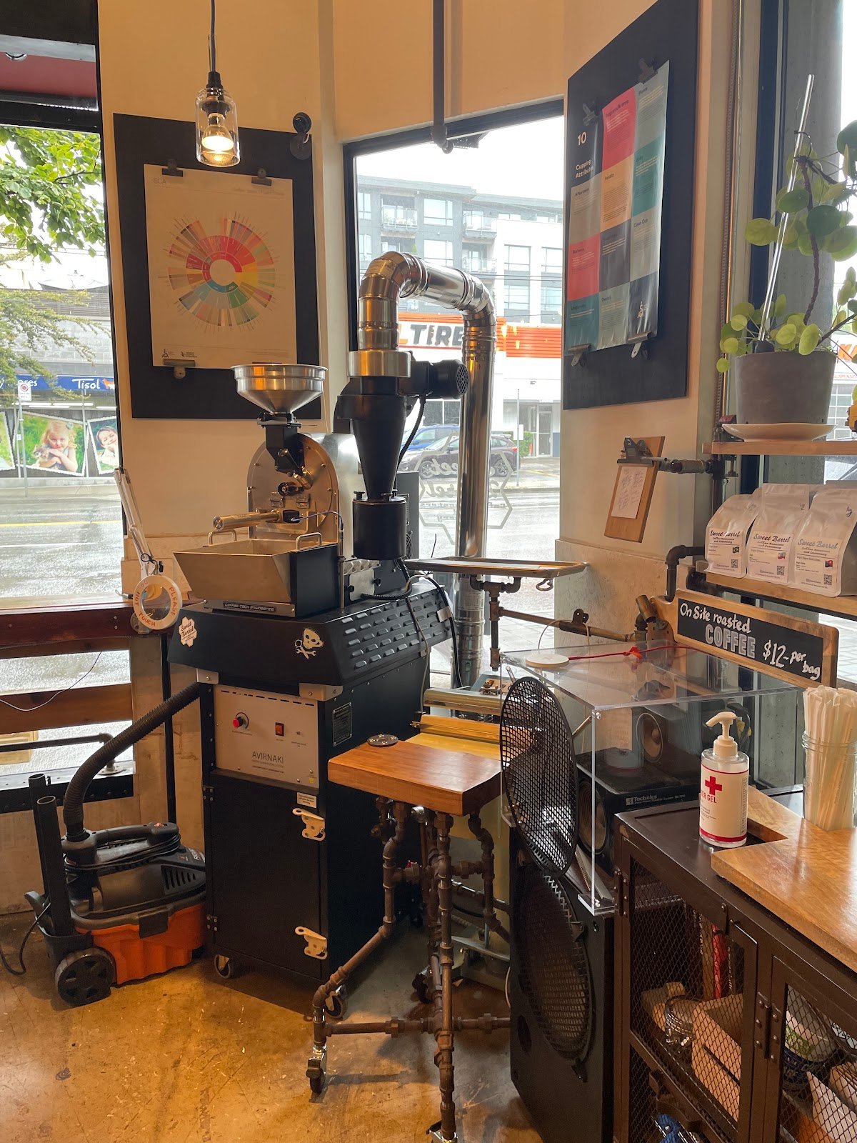 Sweet Barrel Creamery and Coffee Roasters specialty coffee shop in Vancouver - photo 6