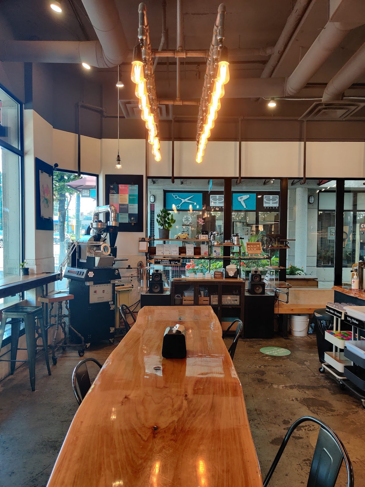 Sweet Barrel Creamery and Coffee Roasters specialty coffee shop in Vancouver - photo 7