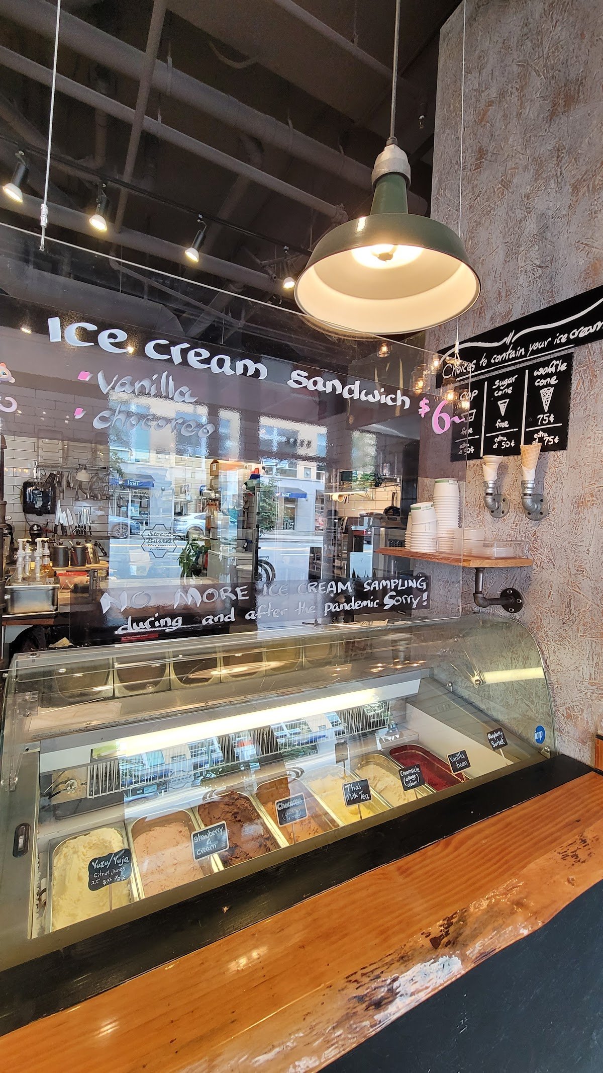 Sweet Barrel Creamery and Coffee Roasters specialty coffee shop in Vancouver - photo 9