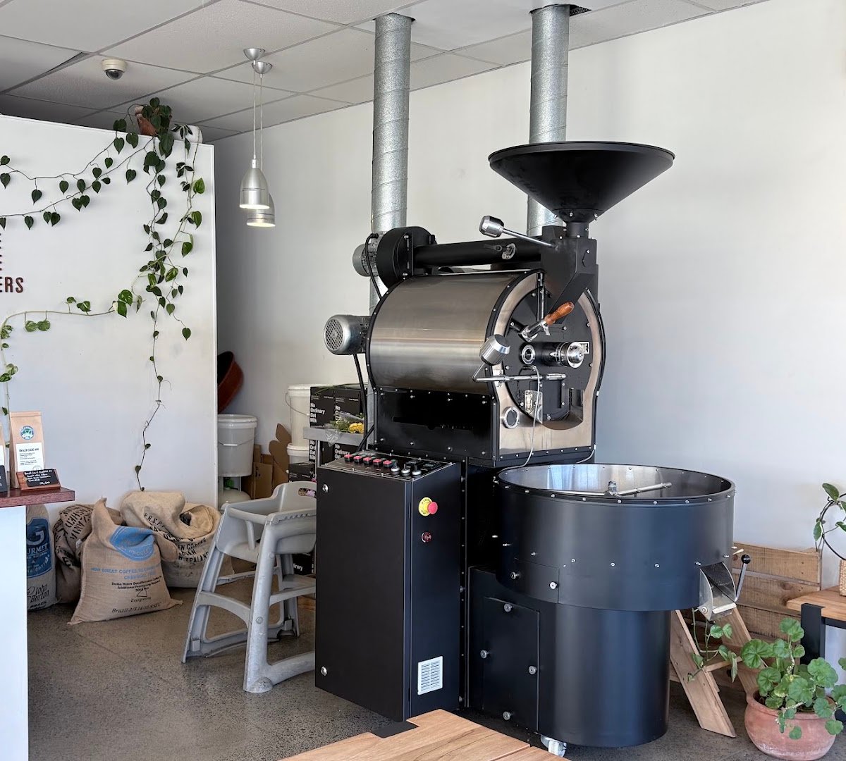 Interior of Haodee Coffee, specialty coffee shop in Auckland