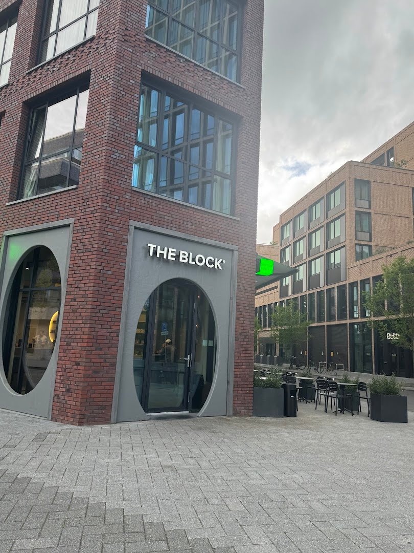 The Block Coffee specialty coffee shop in Amsterdam - photo 12