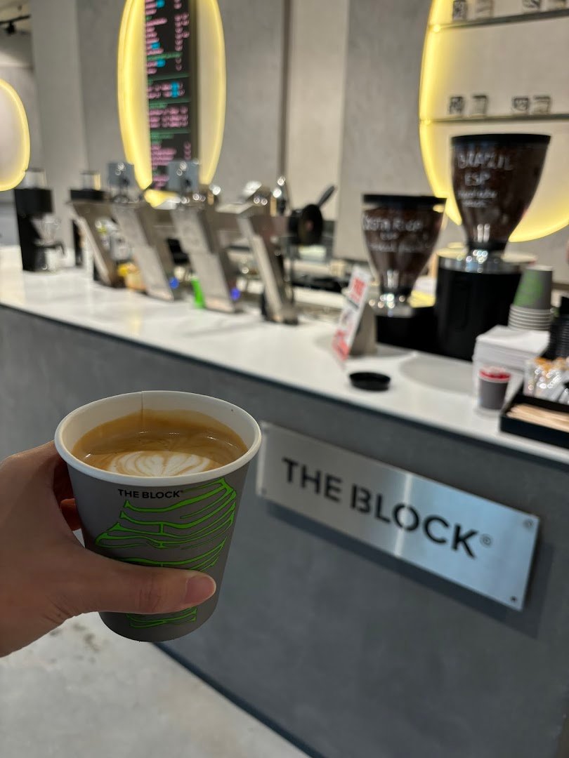 The Block Coffee specialty coffee shop in Amsterdam - photo 9