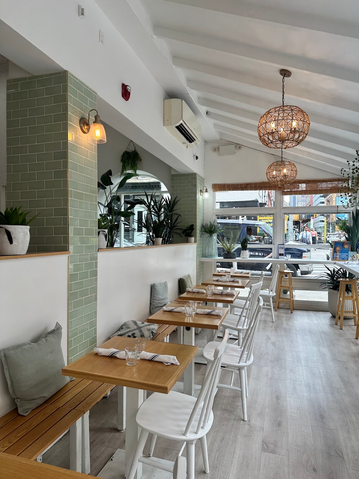 Bluestone Lane Tribeca Café specialty coffee shop in New York - photo 4