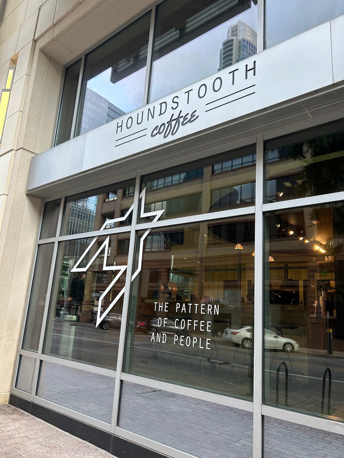 Houndstooth Coffee specialty coffee shop in Austin - photo 5