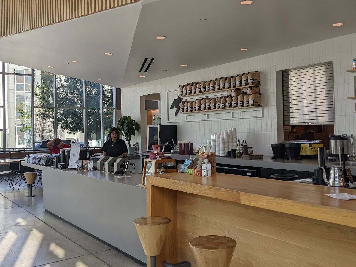 Houndstooth Coffee specialty coffee shop in Austin - photo 8