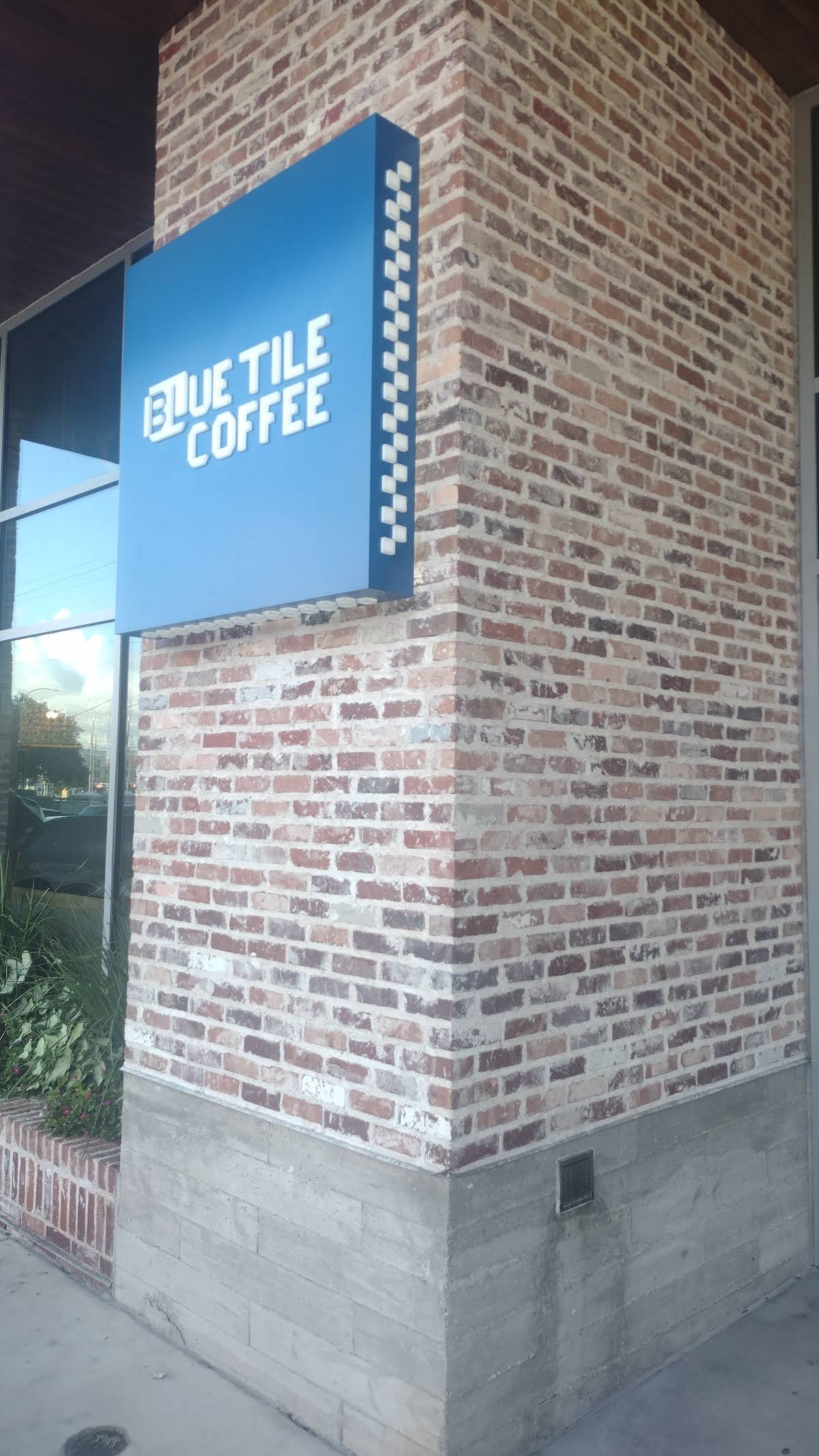 Blue Tile Coffee specialty coffee shop in Houston - photo 8